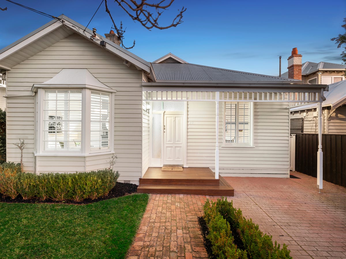 42 Abbott Street SANDRINGHAM