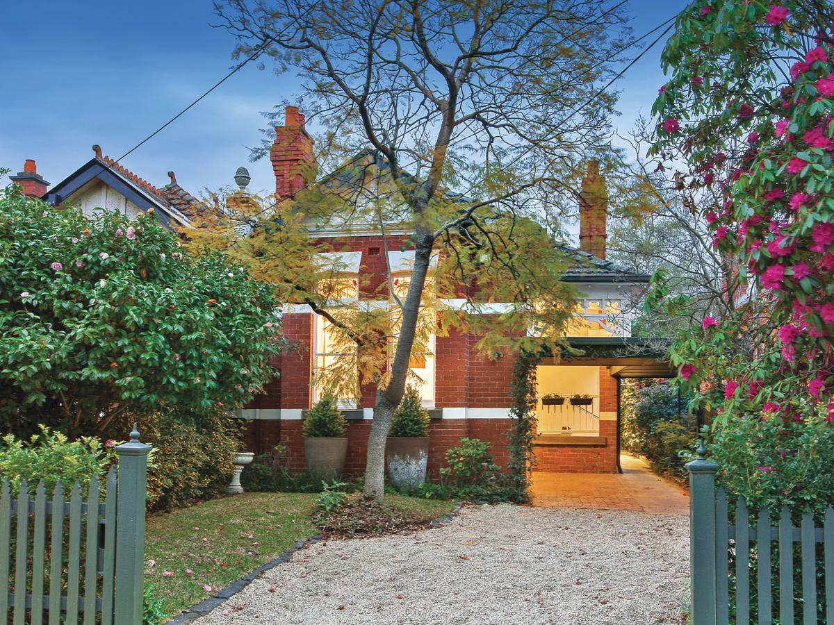 43 Broadway  CAMBERWELL