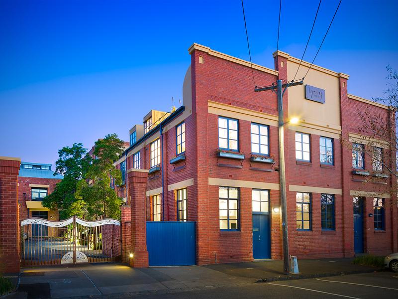 44 McKean Street FITZROY NORTH