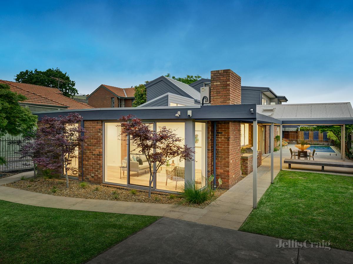 47 Kent Street KEW