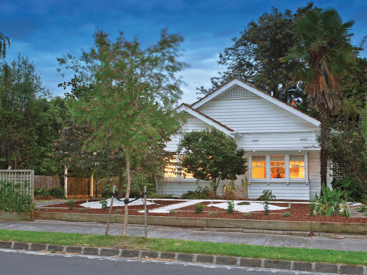 47 Parkhill Road KEW