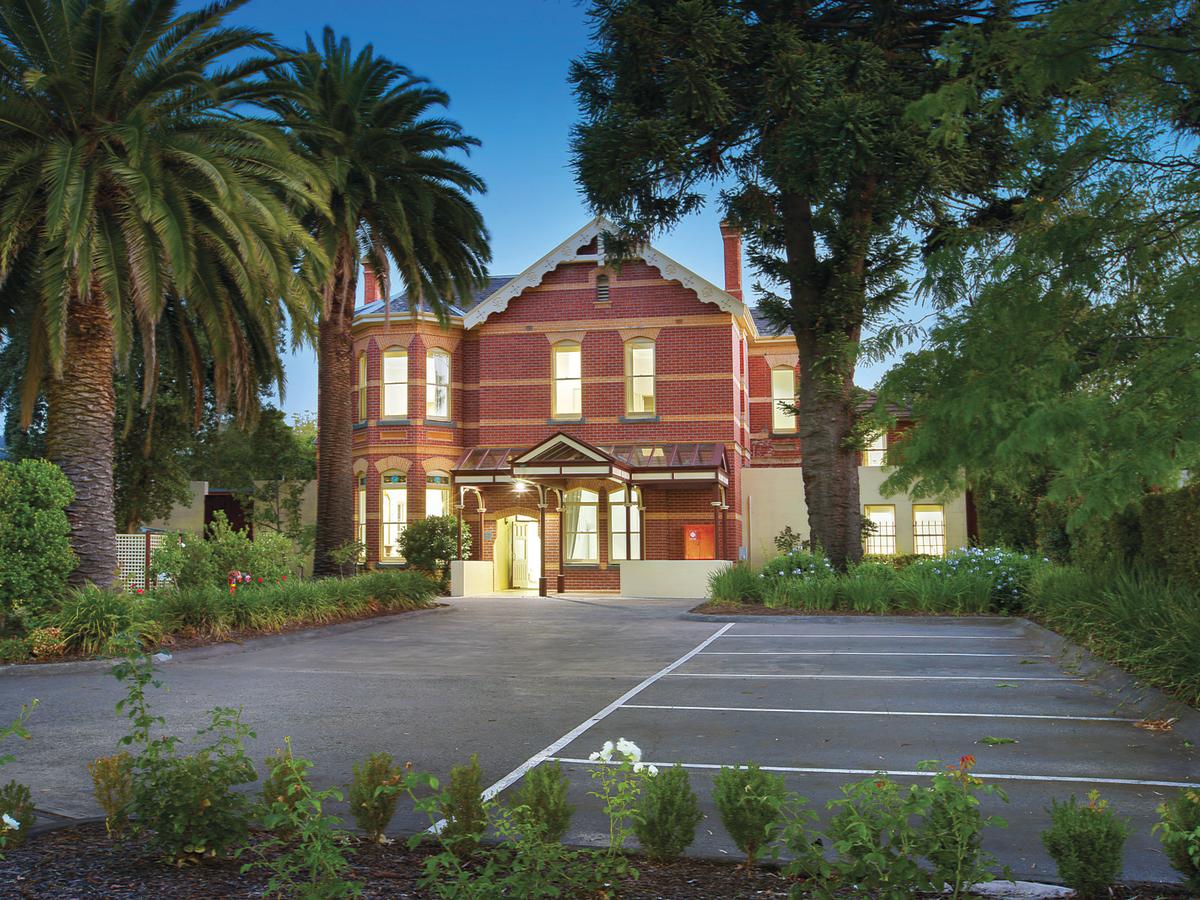48 Sackville Street KEW