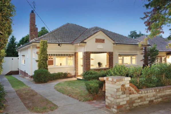 49 Lansell Crescent CAMBERWELL