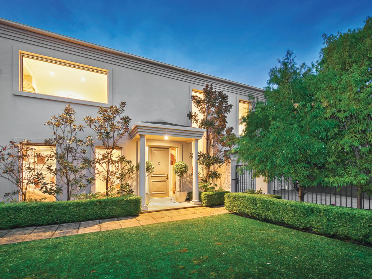 49 Ludstone Street HAMPTON