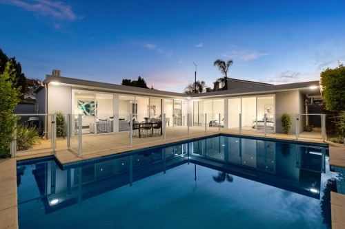 4 Avonbury Court BRIGHTON
