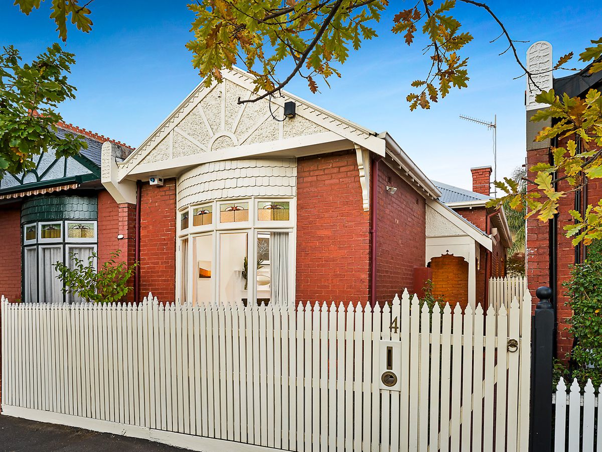 4 Clendon Road ARMADALE