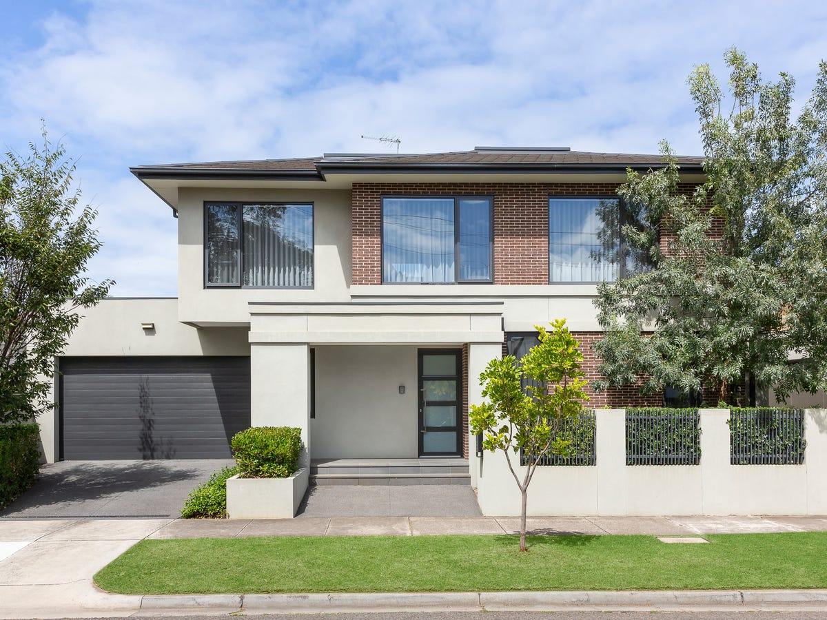 4 Dacey Street BRIGHTON EAST