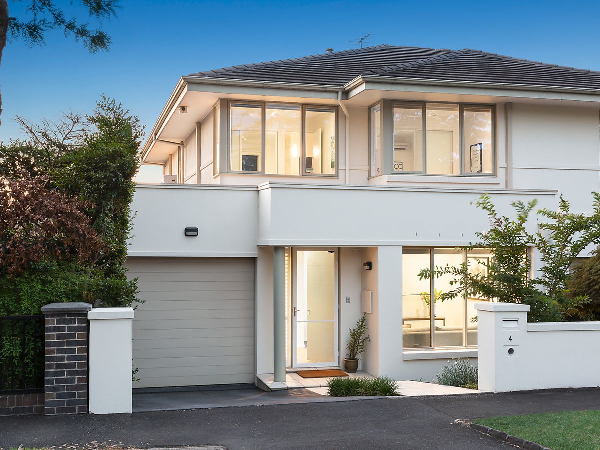 4 High Road CAMBERWELL