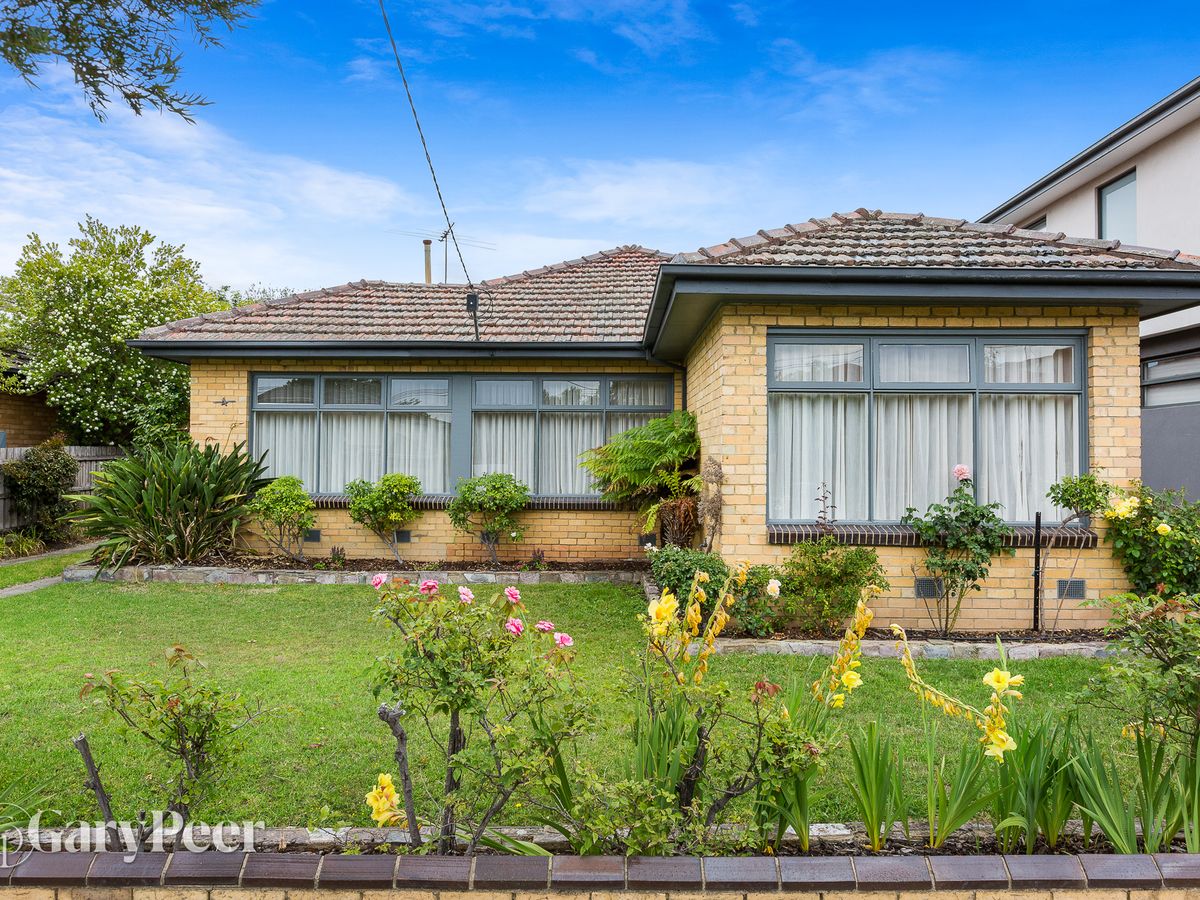 4 Jasmine Street CAULFIELD SOUTH