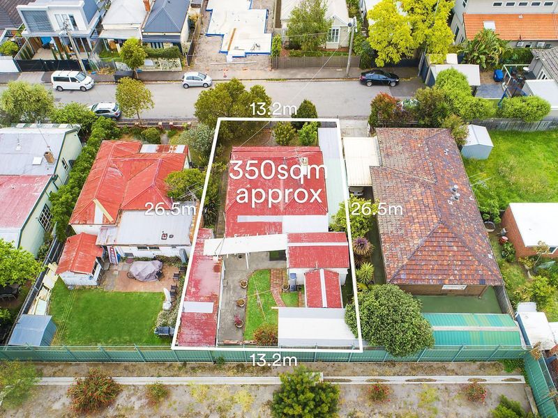 4 Prentice Street ST KILDA EAST