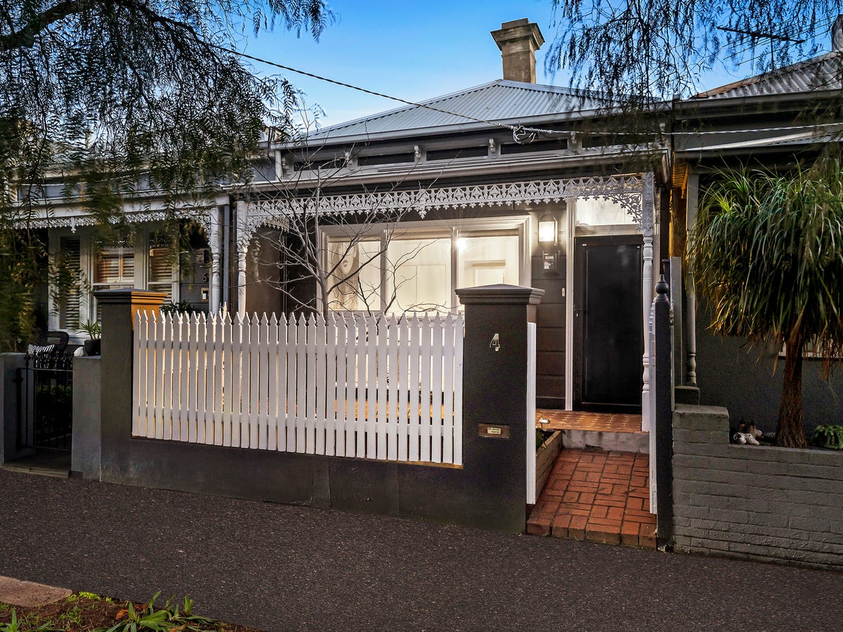 4 Reed Street ALBERT PARK