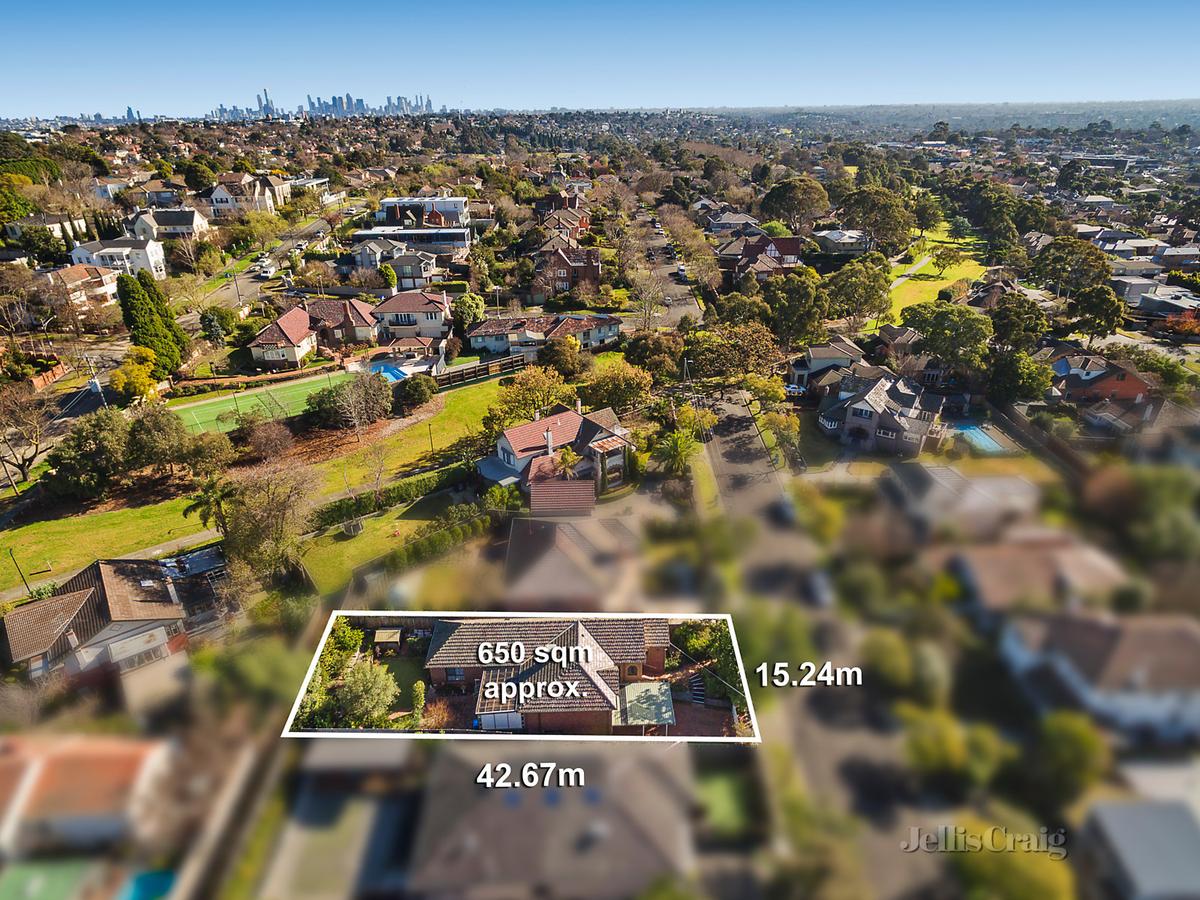 4 Second Avenue KEW
