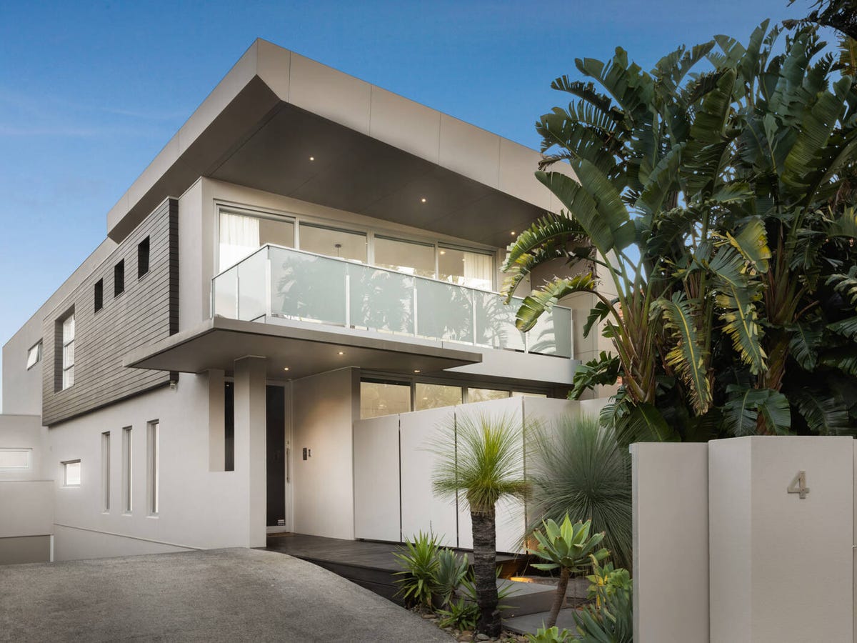 4 Talofa Avenue BRIGHTON EAST