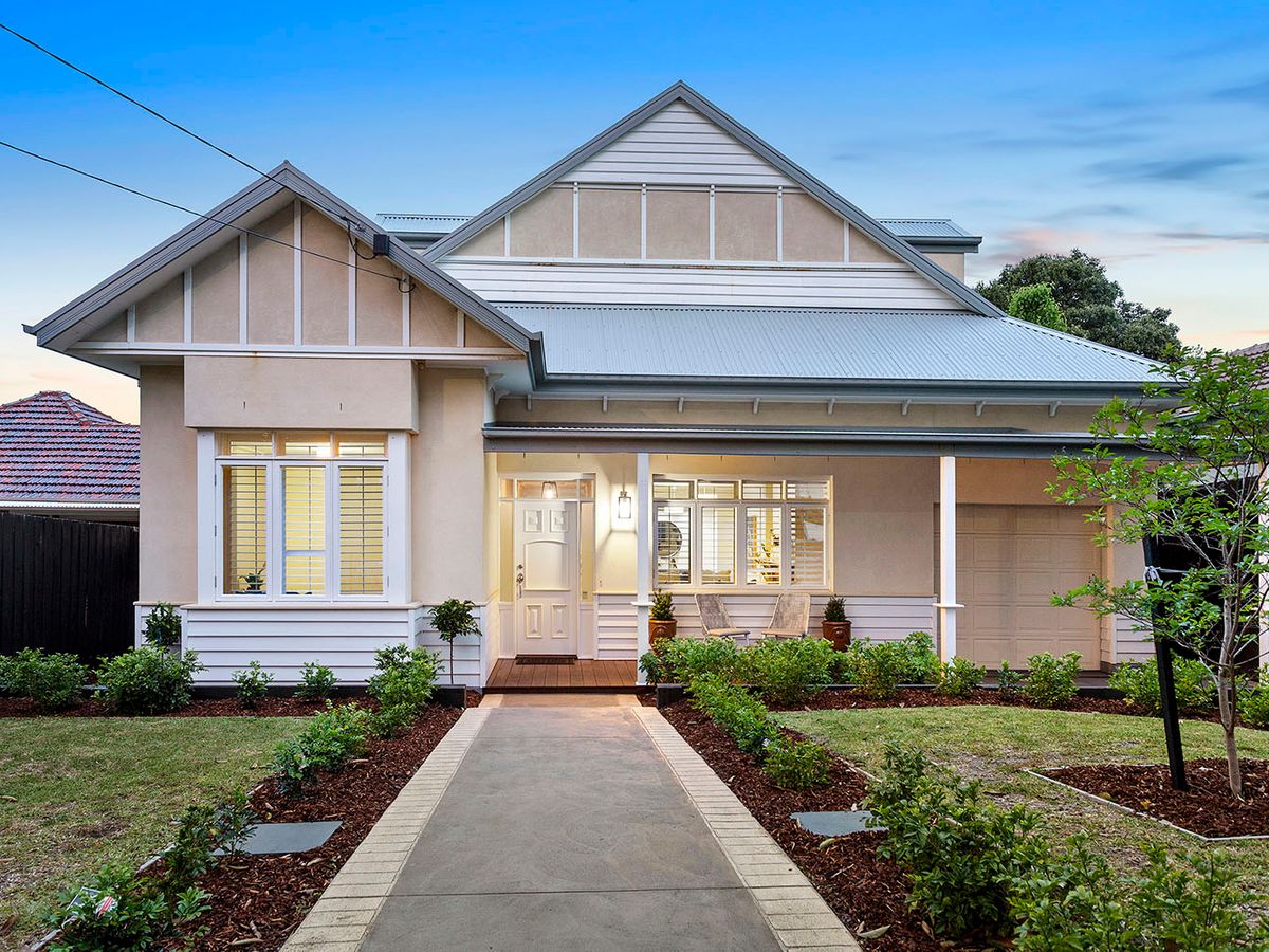 4 Waller Court CHELTENHAM