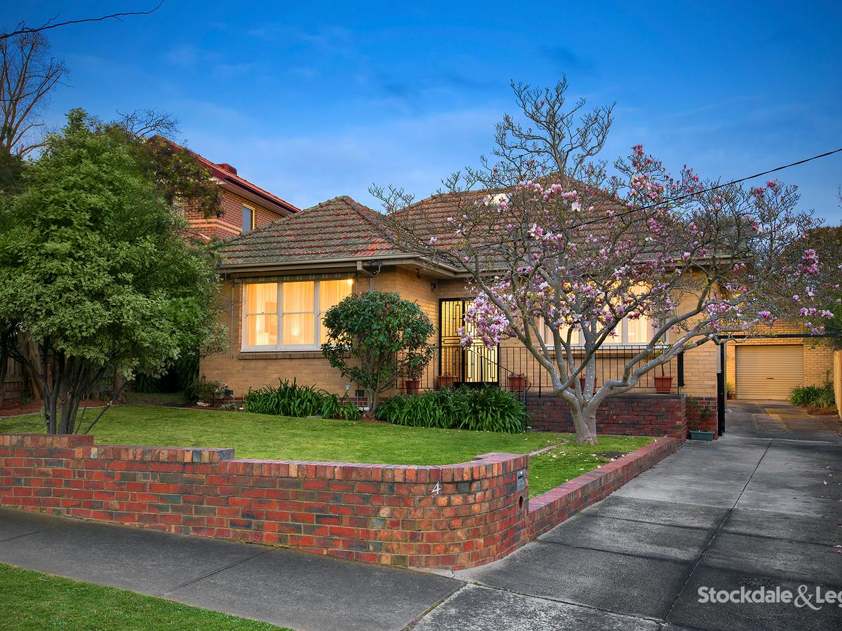 4 Wanawong Crescent CAMBERWELL