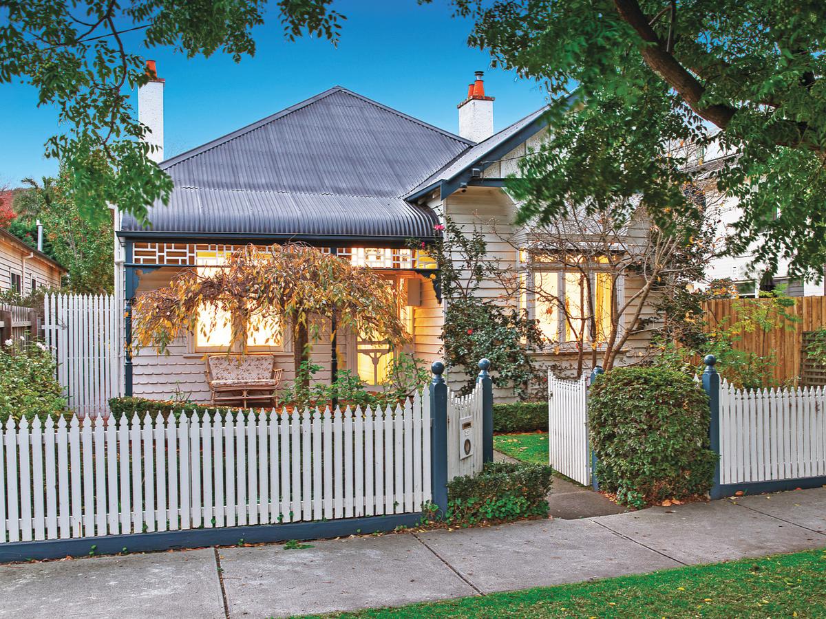51 Aintree Road GLEN IRIS