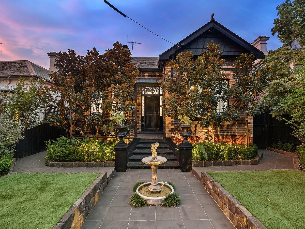 51 Broadway  CAMBERWELL