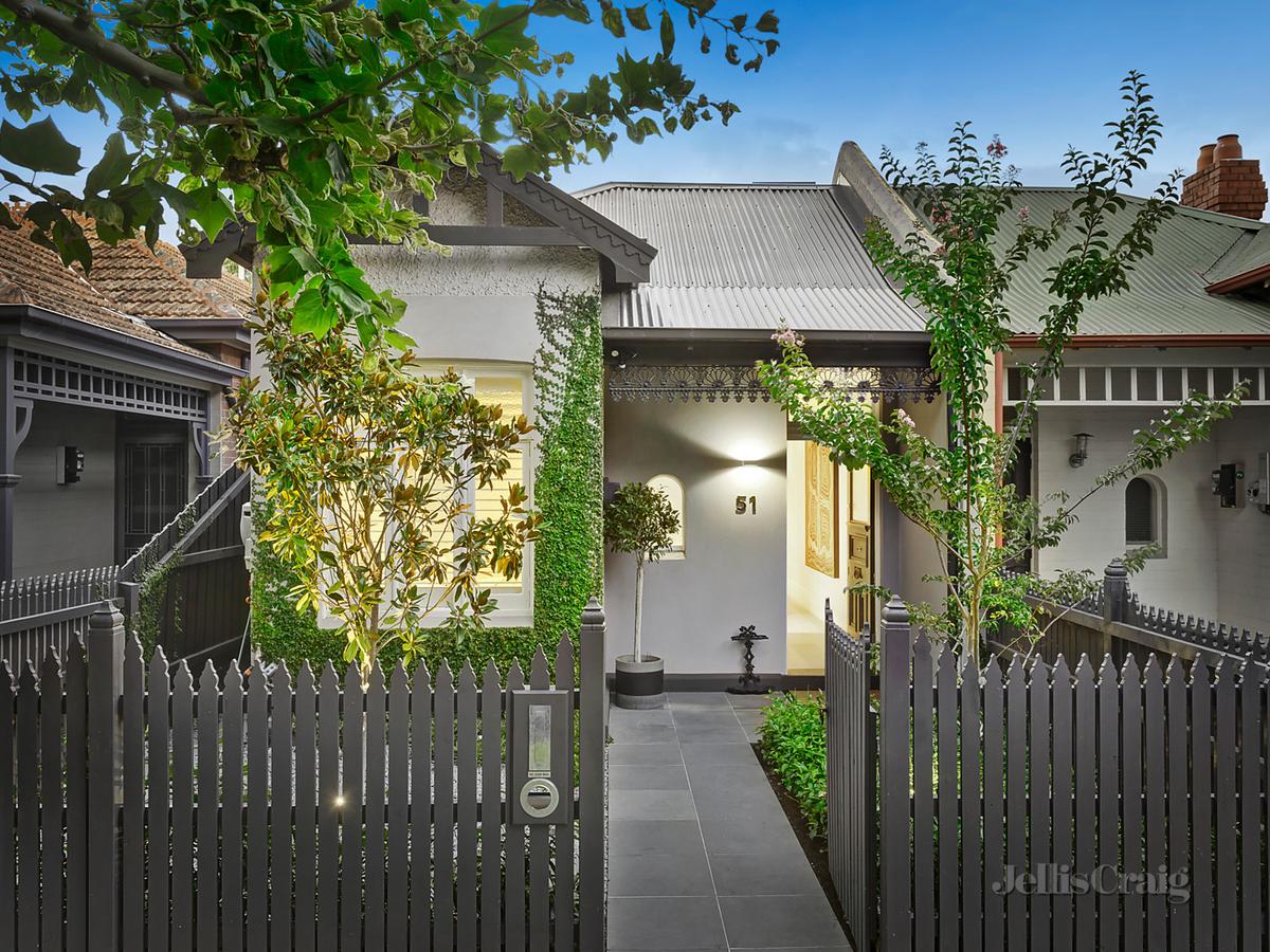 51 Chomley Street PRAHRAN