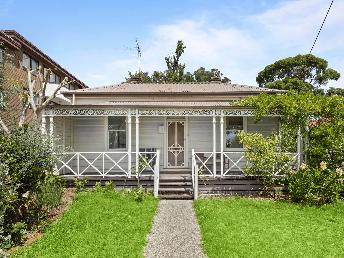51 Pakington Street KEW