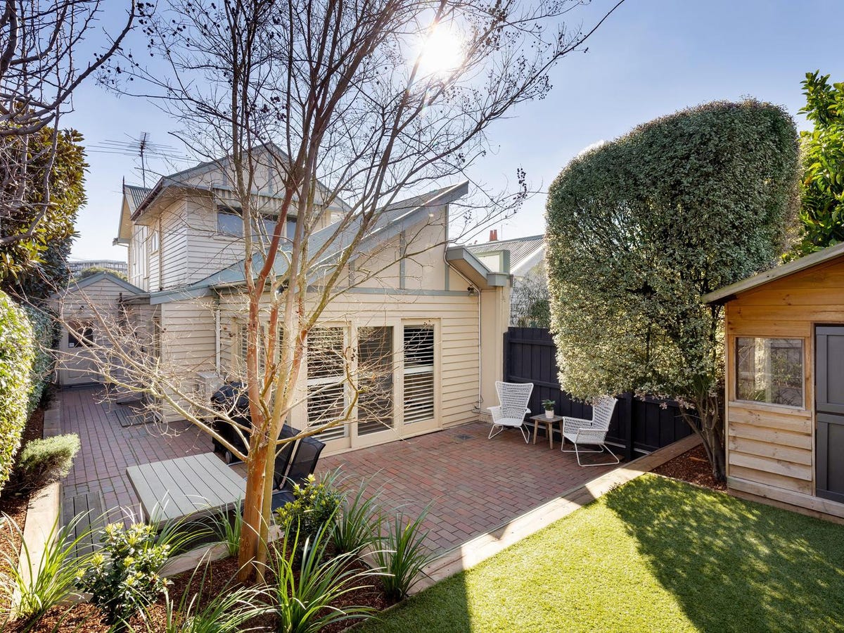 54 Kent Street KEW