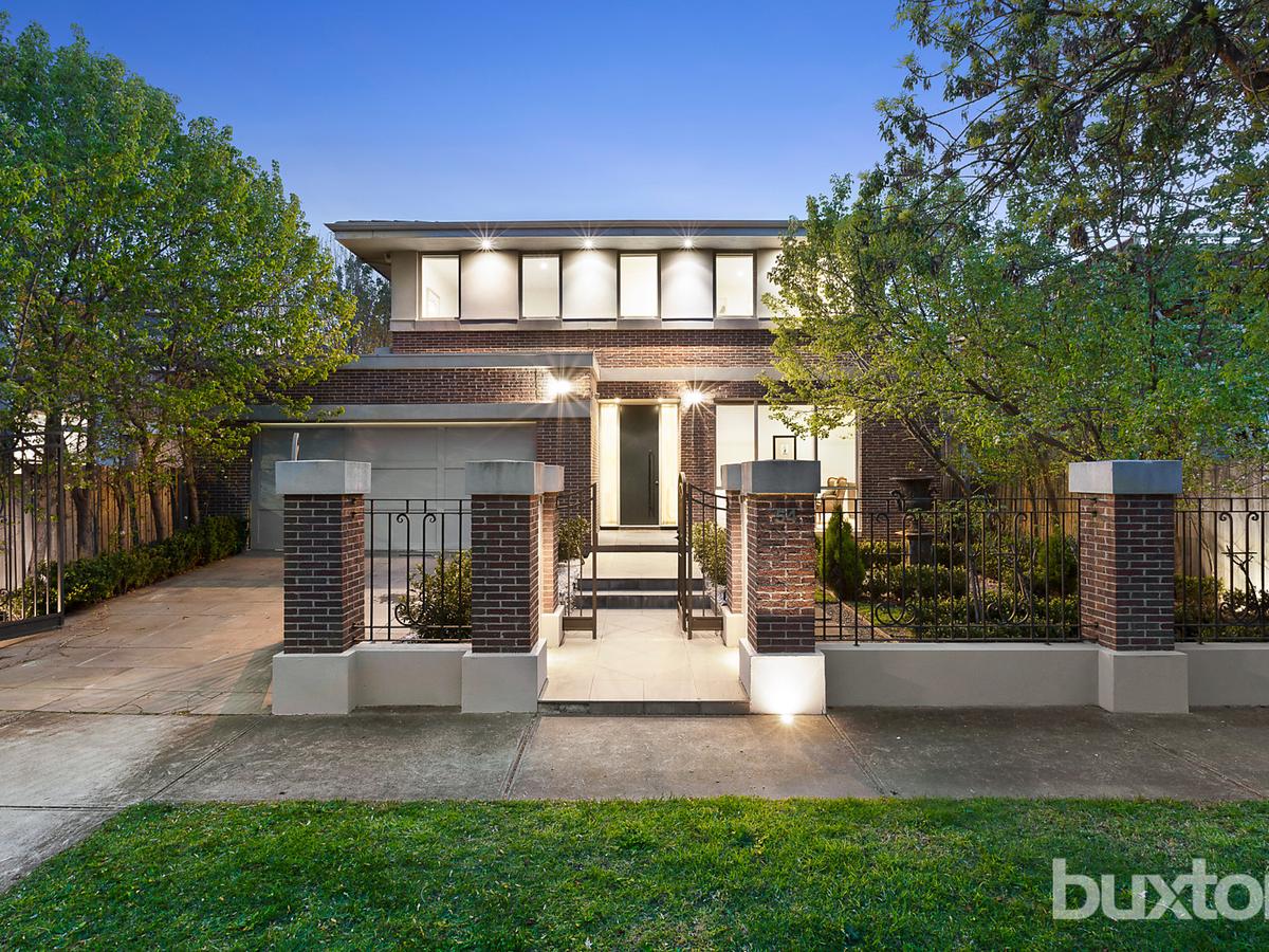 54 Lucas Street BRIGHTON EAST