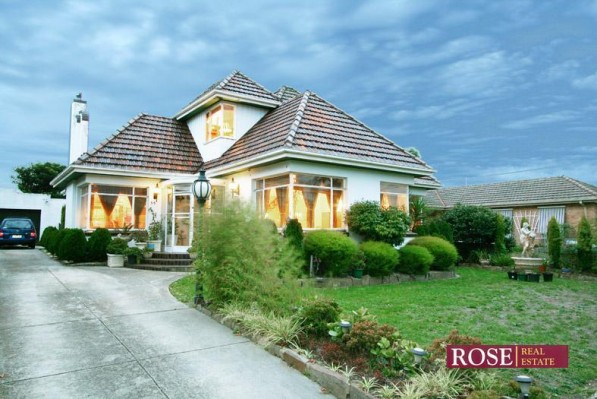 55 Sutton Street BALWYN NORTH