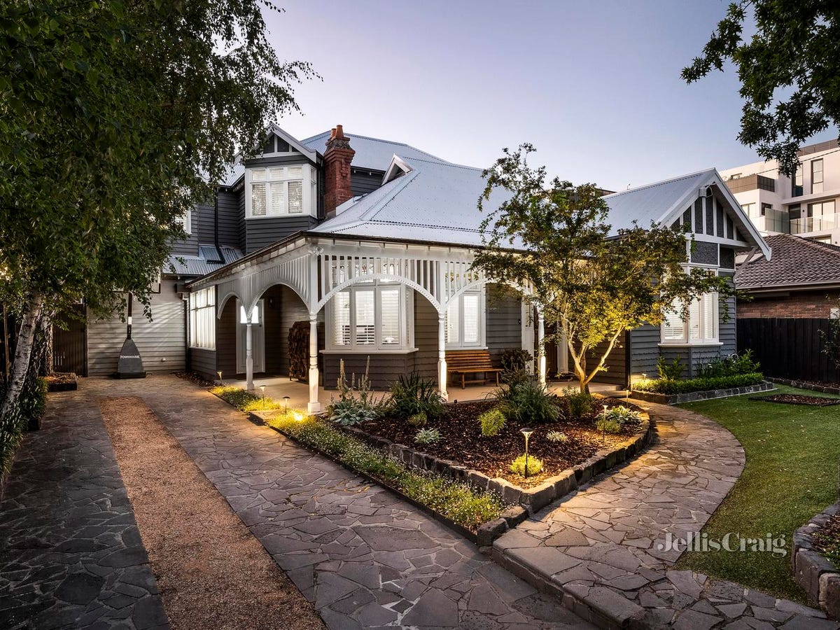 57 Maitland Street GLEN IRIS