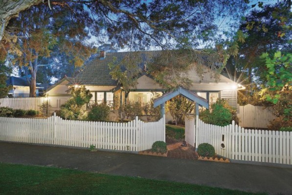 58 Guildford Road SURREY HILLS