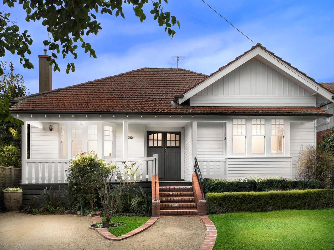 59 Florence Road SURREY HILLS