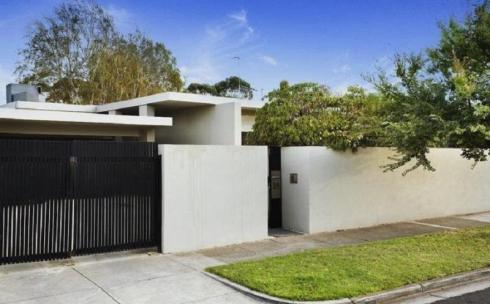 59 Lynch Crescent BRIGHTON