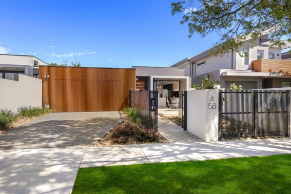 5B Lysander Street BRIGHTON EAST