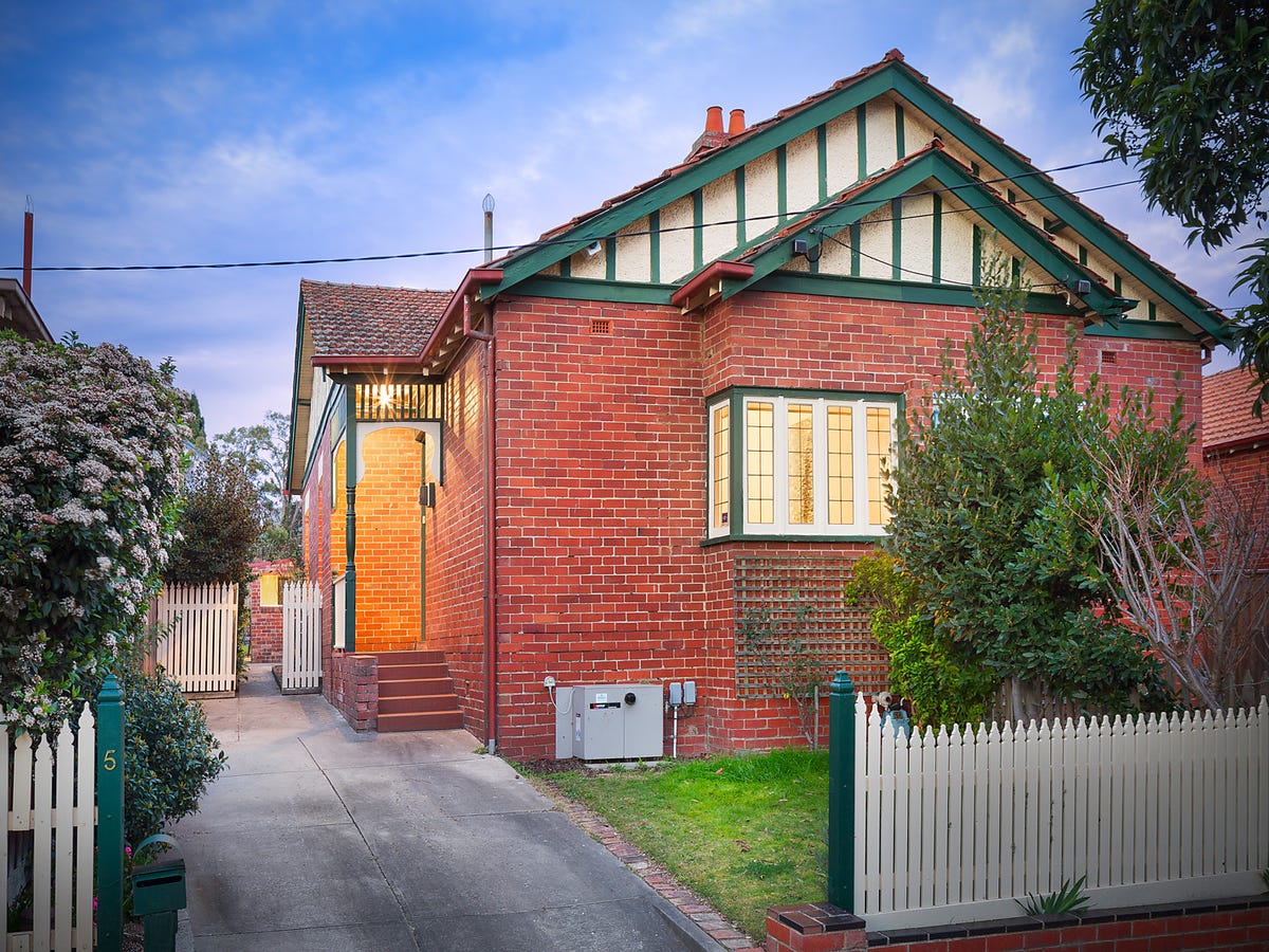 5 Childers Street KEW