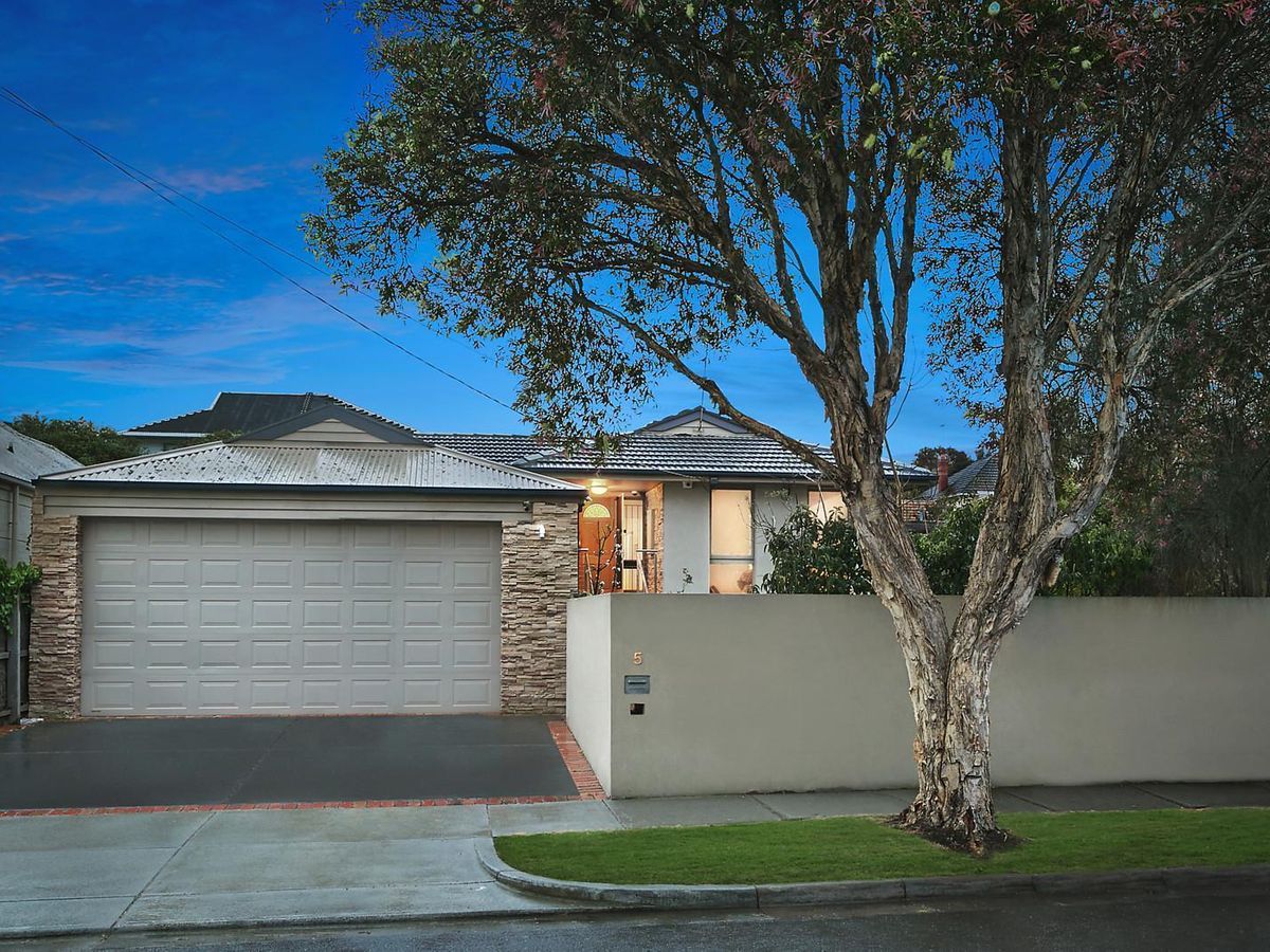5 Cowper Street SANDRINGHAM
