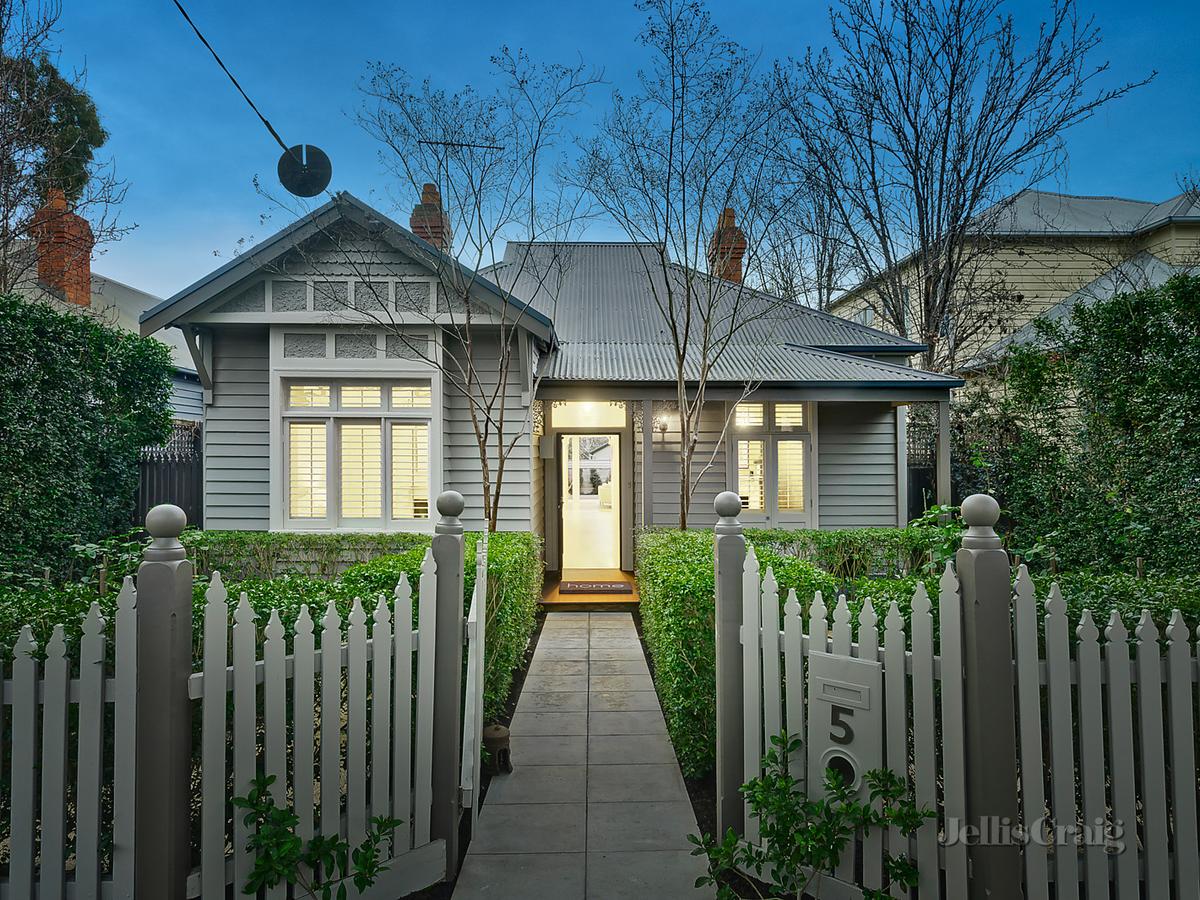 5 Currajong Road HAWTHORN EAST