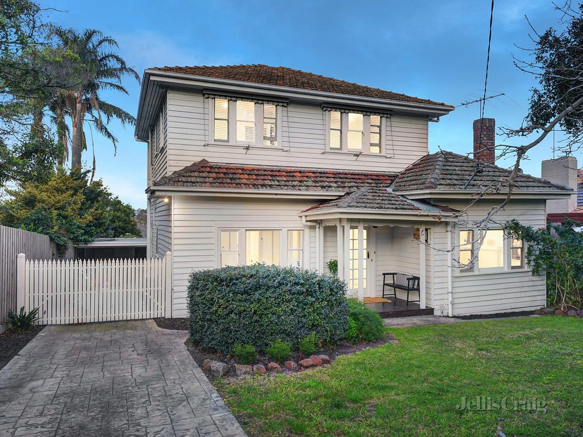 5 Dickens Street GLEN IRIS