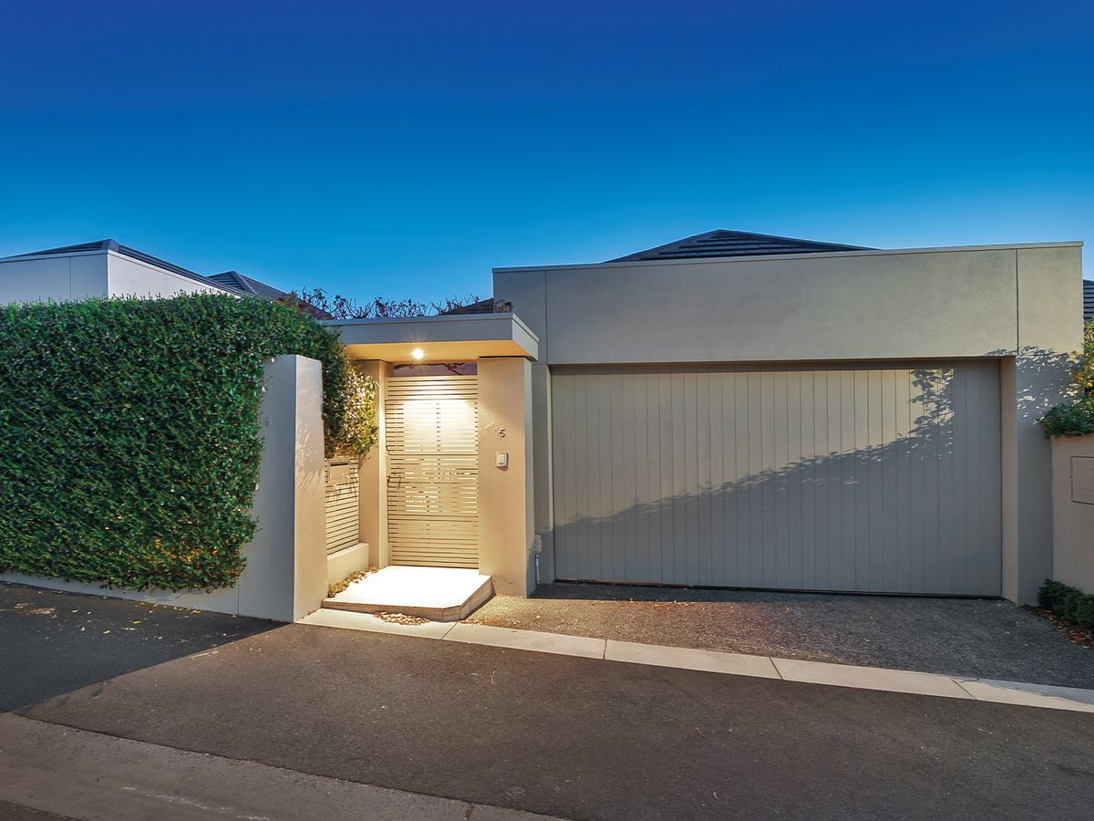 5 Edward Street ARMADALE