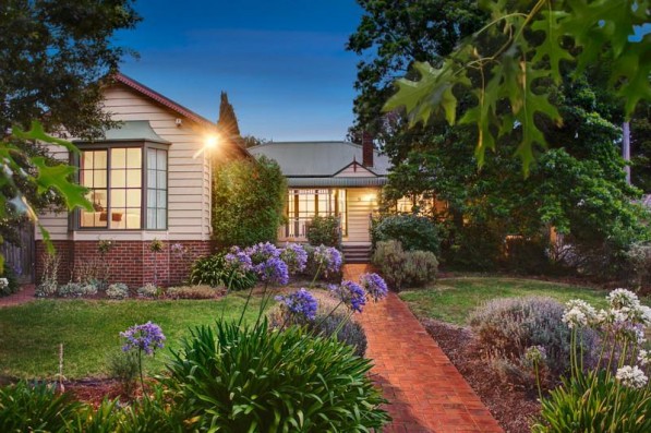 5 Kerry Parade BALWYN