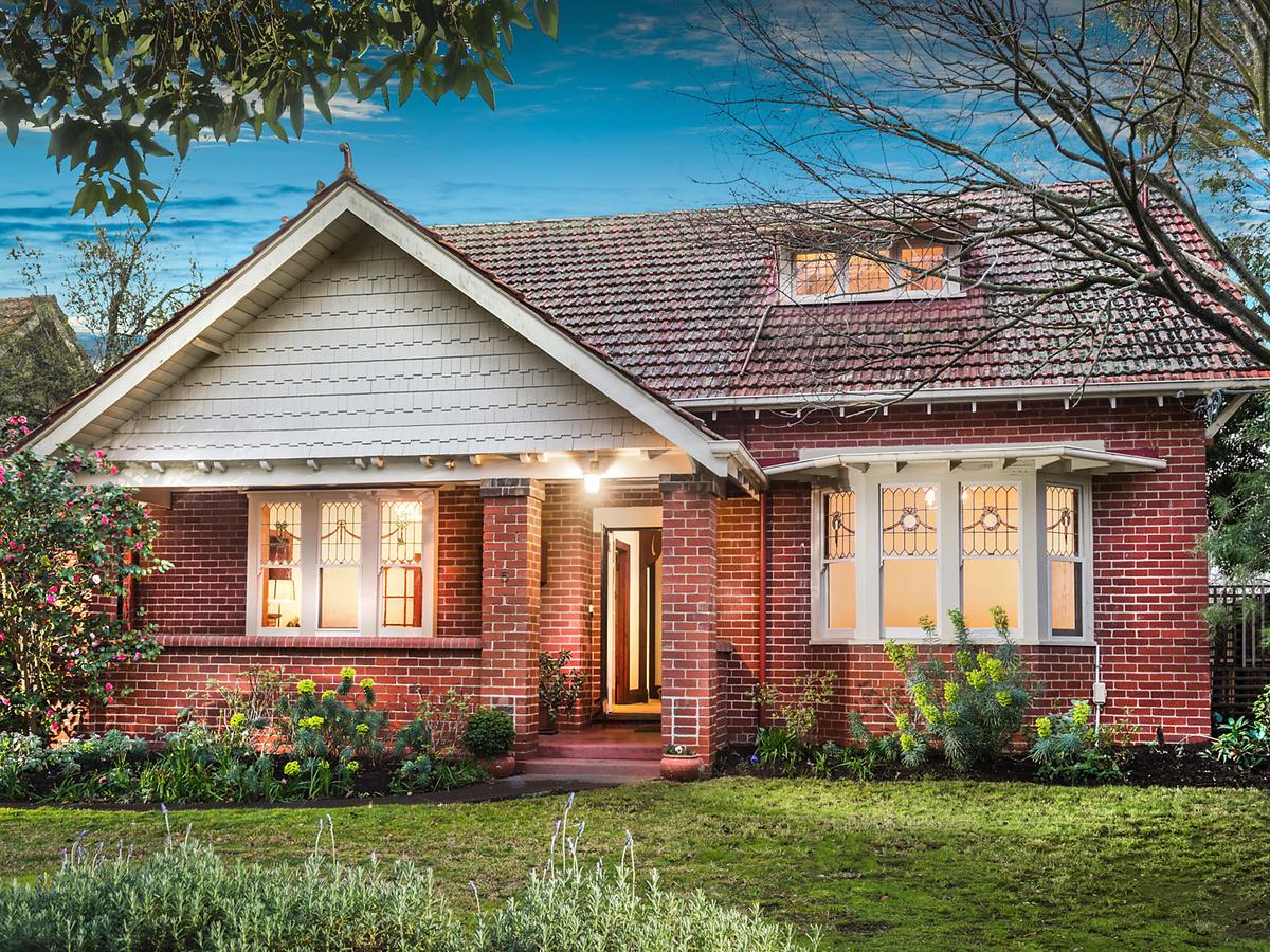 5 Leura Street SURREY HILLS