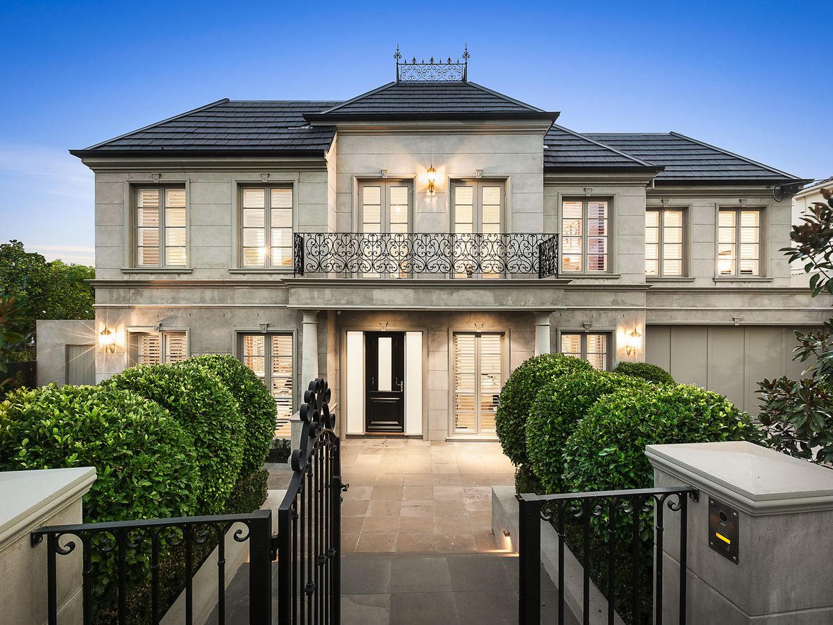 5 Merrion Grove KEW