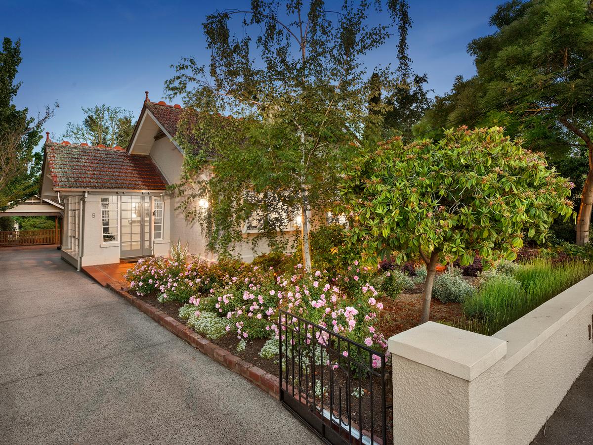 5 Moorhouse Street CAMBERWELL