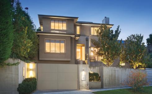 5 Myrnong Crescent TOORAK