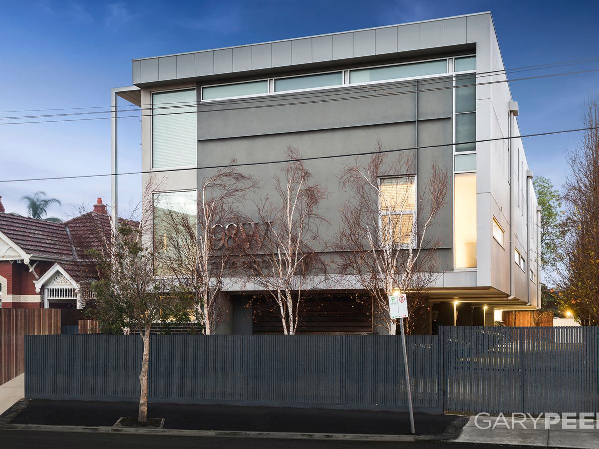 6/98 Westbury Street ST KILDA EAST