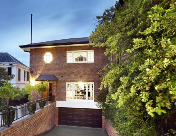 64 St Georges Road TOORAK
