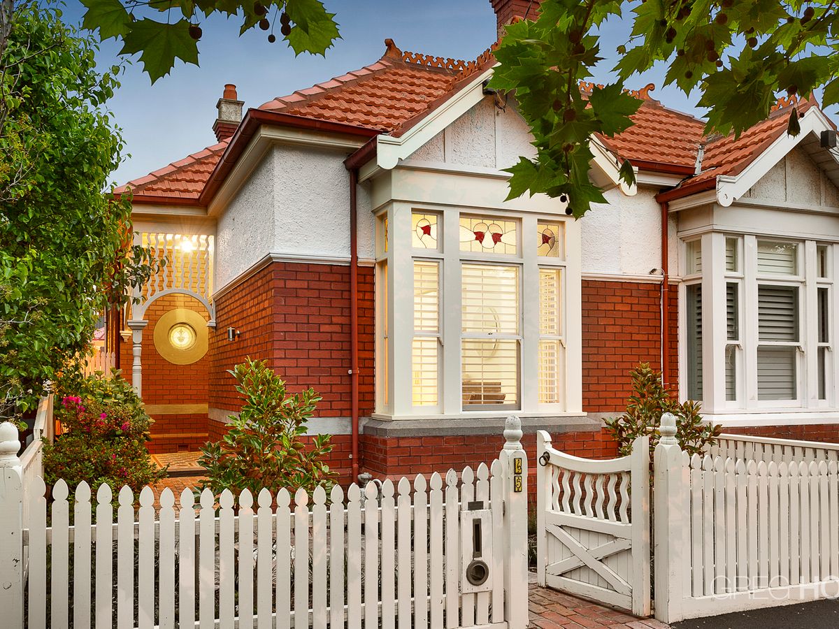 65 Armstrong Street MIDDLE PARK