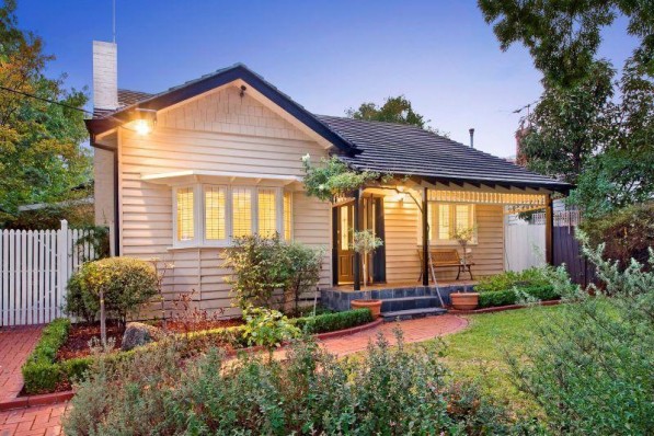 65 Park Road GLEN IRIS
