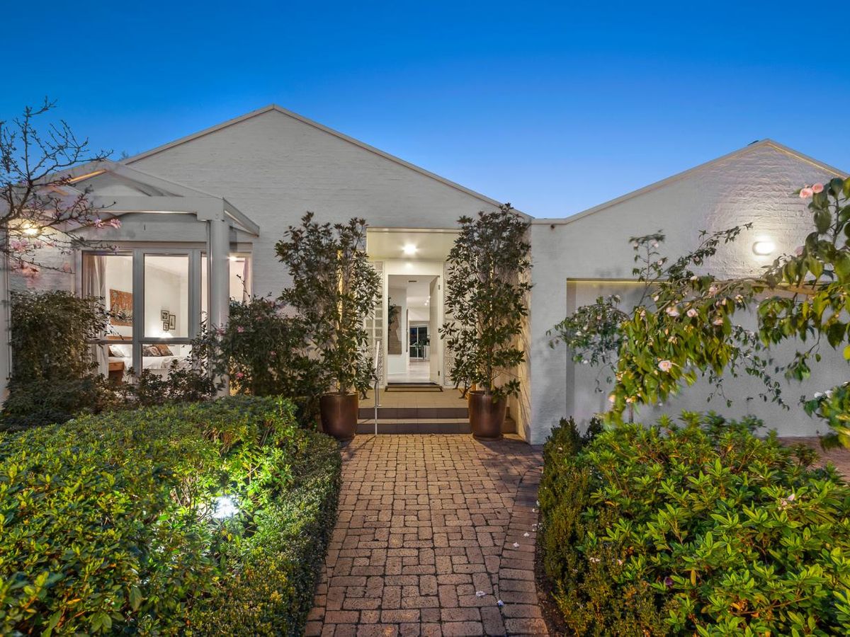 67 Iris Road GLEN IRIS
