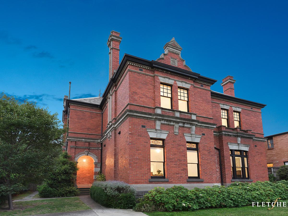 67 Wellington Street KEW