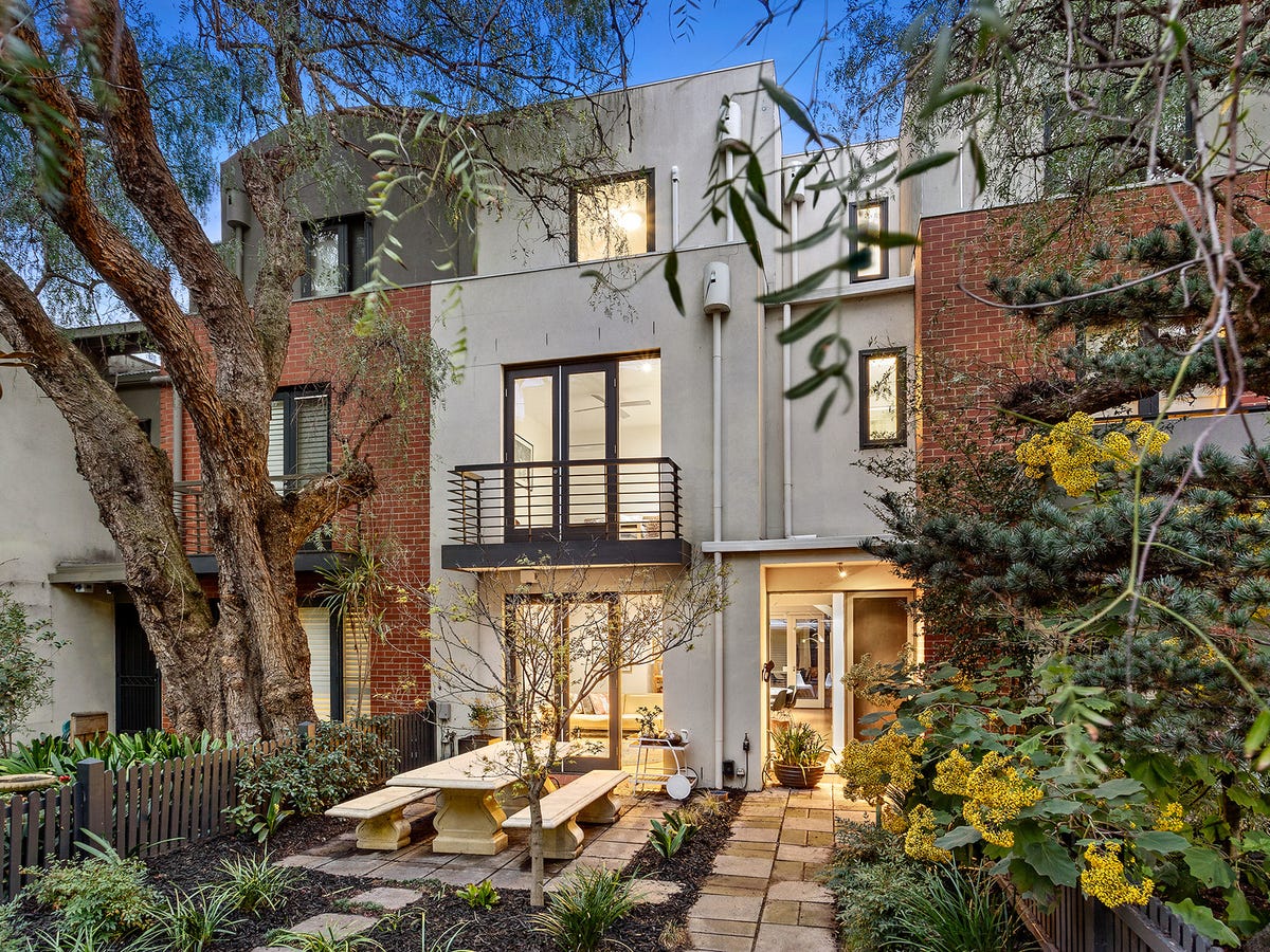 69 Napier Street SOUTH MELBOURNE