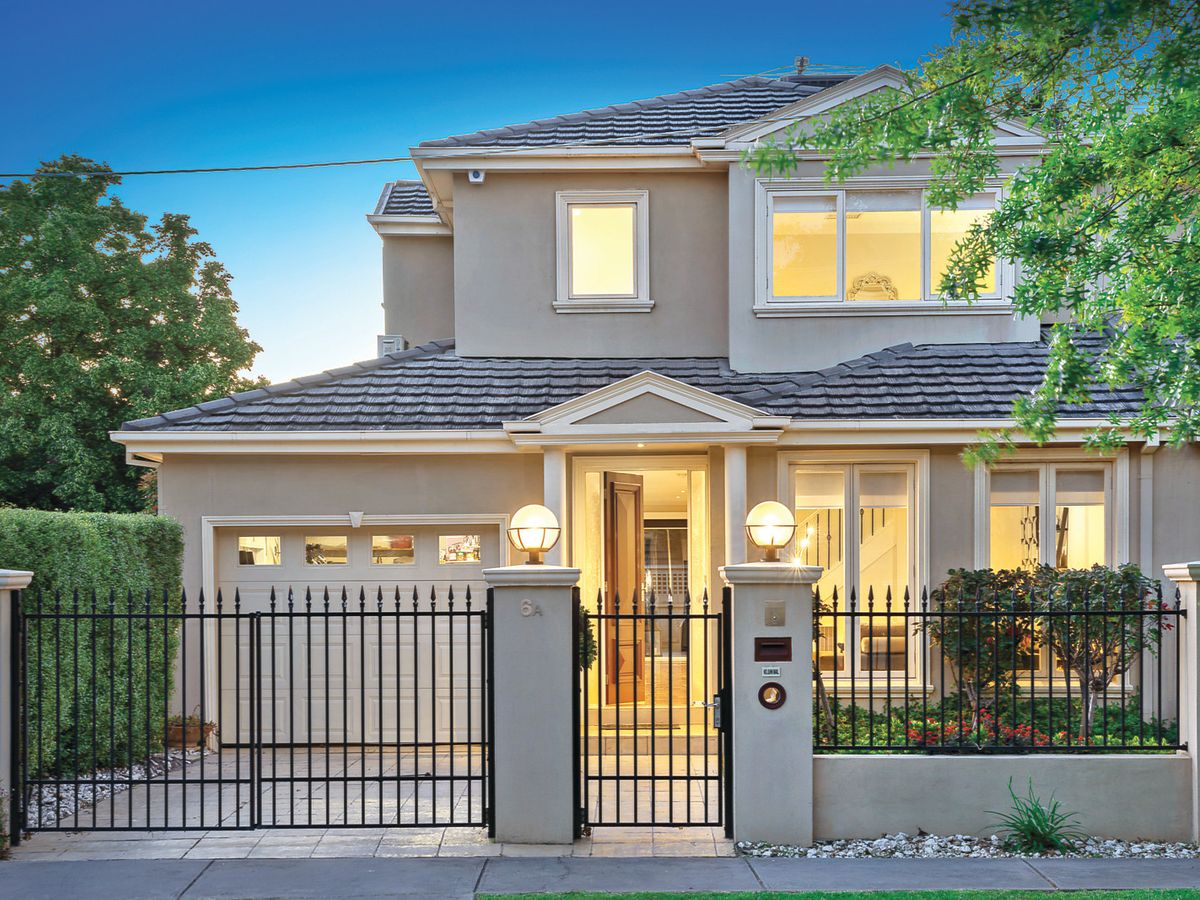 6A Bernborough Avenue BALWYN