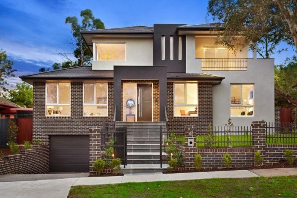 6 Eyre Street BALWYN